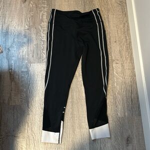 Women’s Size 8-10 Leggings
